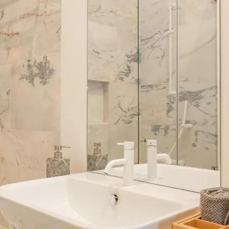 Appartement Liberdade Garden & Indoor Pool By Lovelystay Lisboa