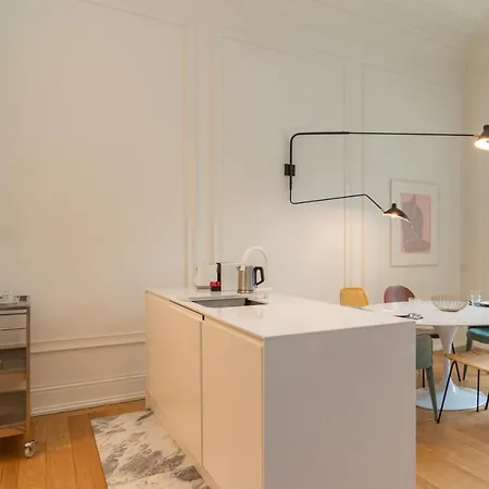 Liberdade Garden & Indoor Pool By Lovelystay * Lisboa