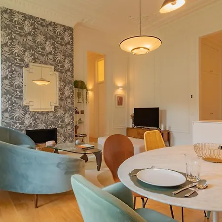 Lägenhet Liberdade Garden & Indoor Pool By Lovelystay Lisboa