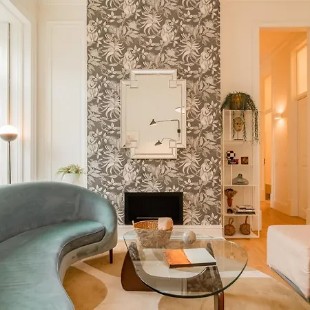 Liberdade Garden & Indoor Pool By Lovelystay *