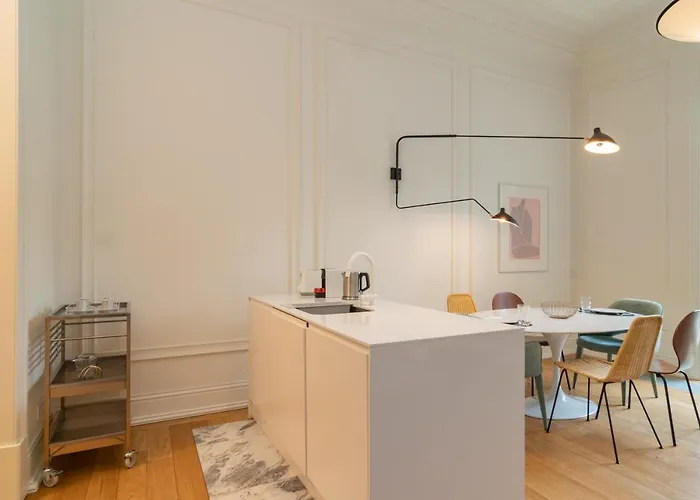 Liberdade Garden & Indoor Pool By Lovelystay * Lisboa