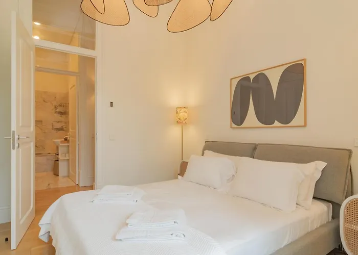 Liberdade Garden & Indoor Pool By Lovelystay * Lisboa